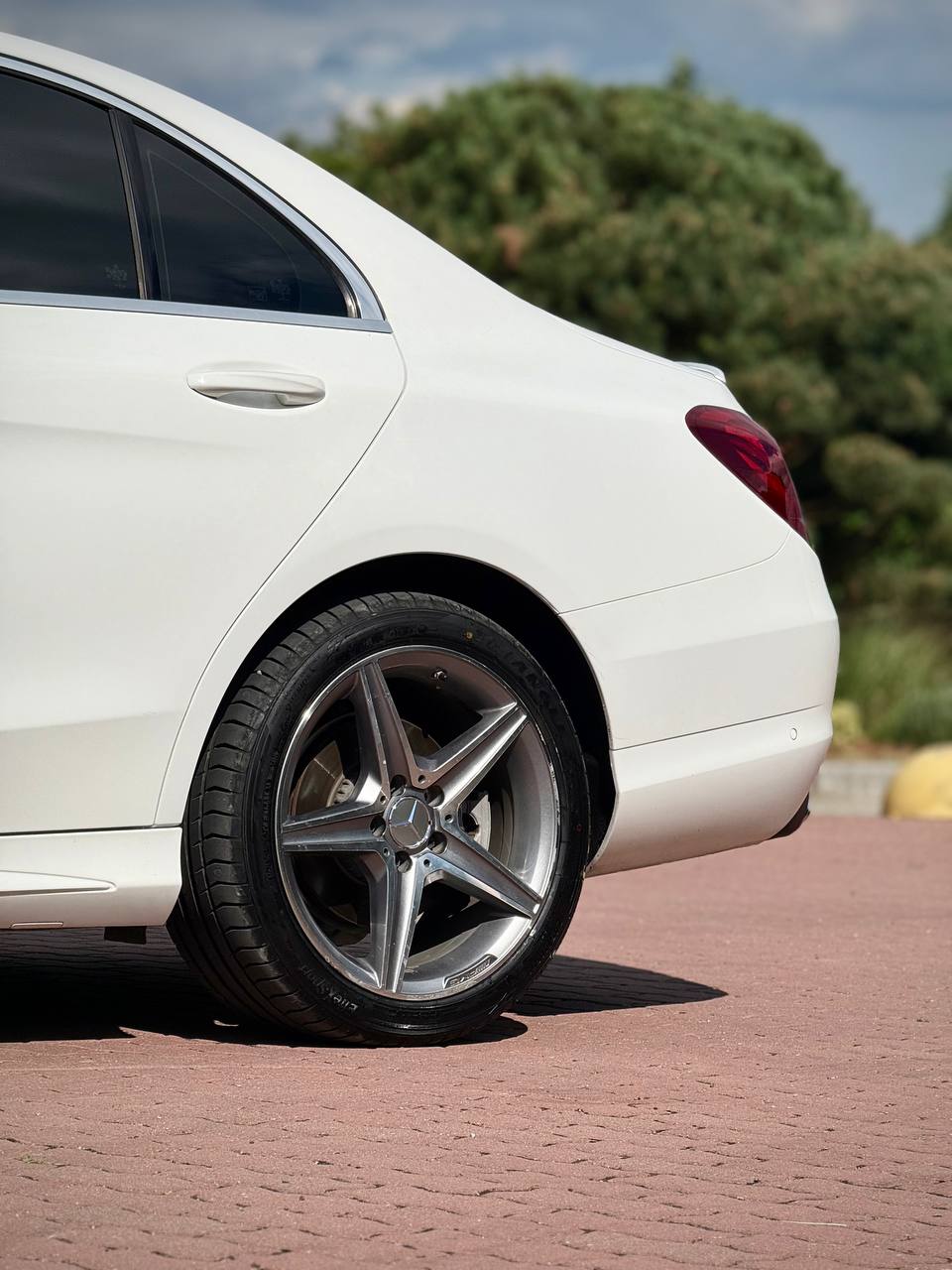 2017 Mercedes-Benz C300 4matic 8