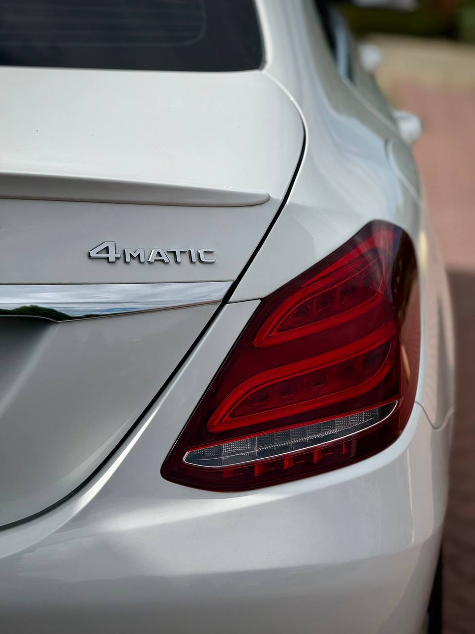 2017 Mercedes-Benz C300 4matic 13