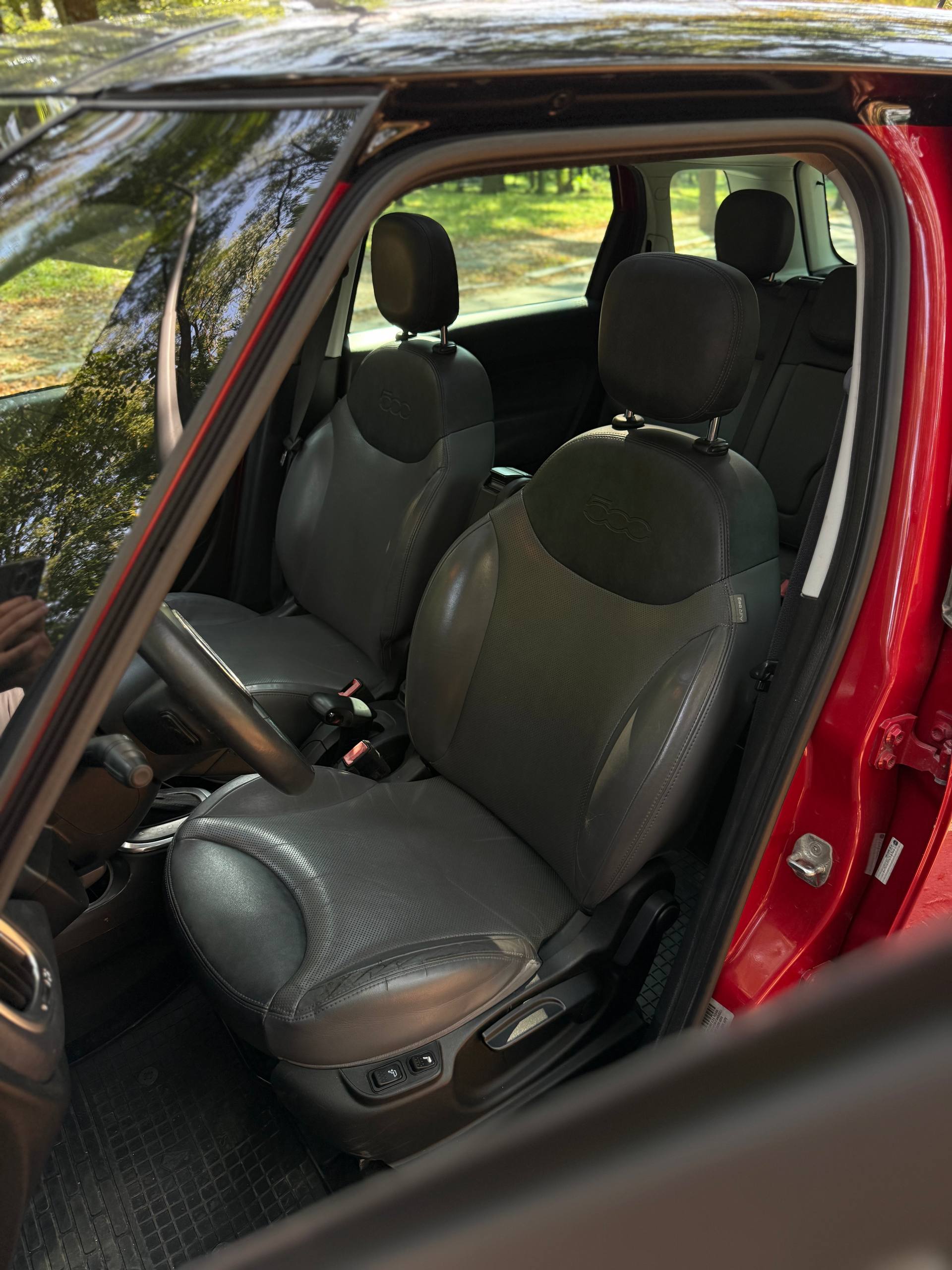 2013 Fiat 500L 9