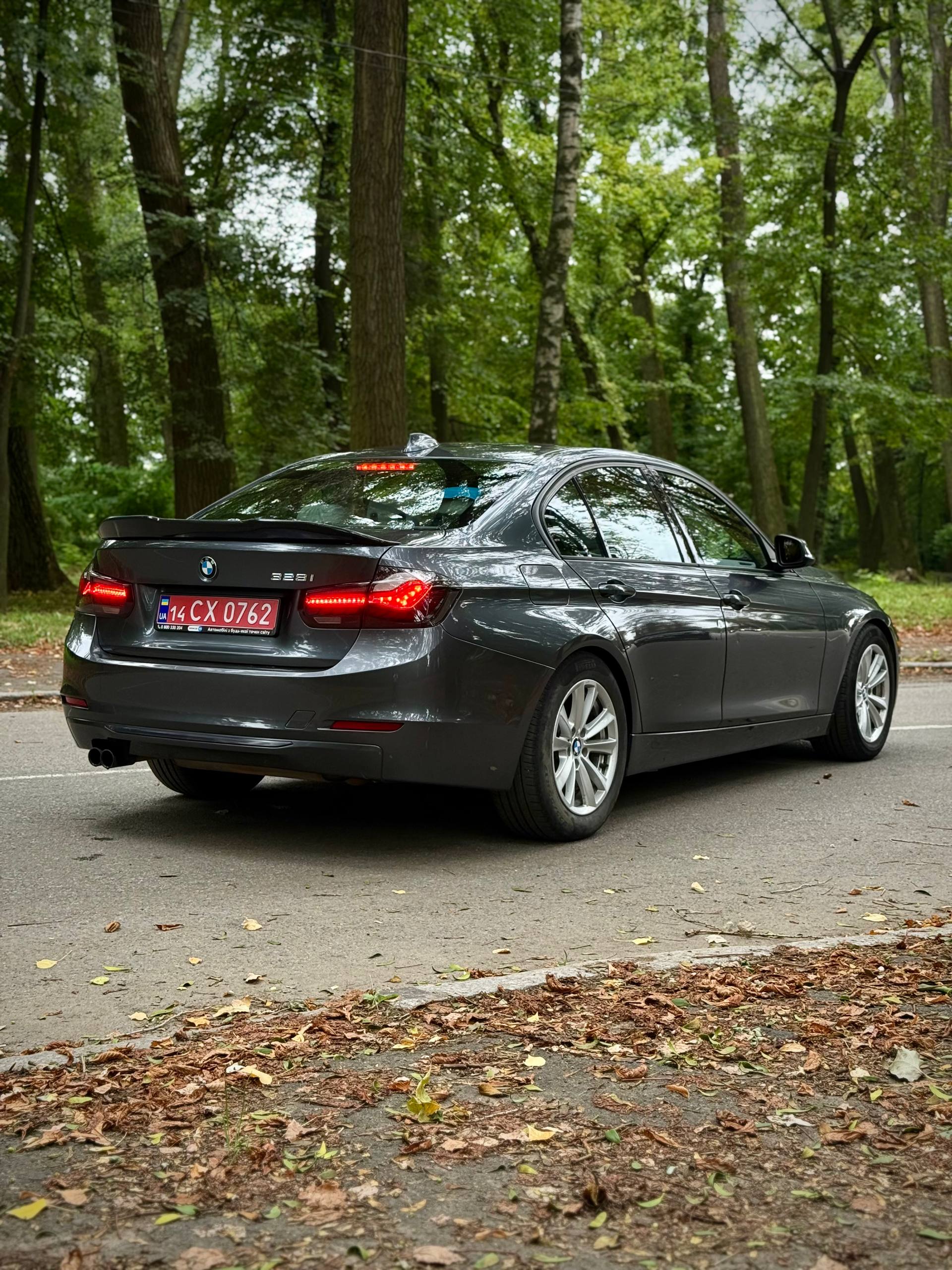 2013 BMW 328i 8