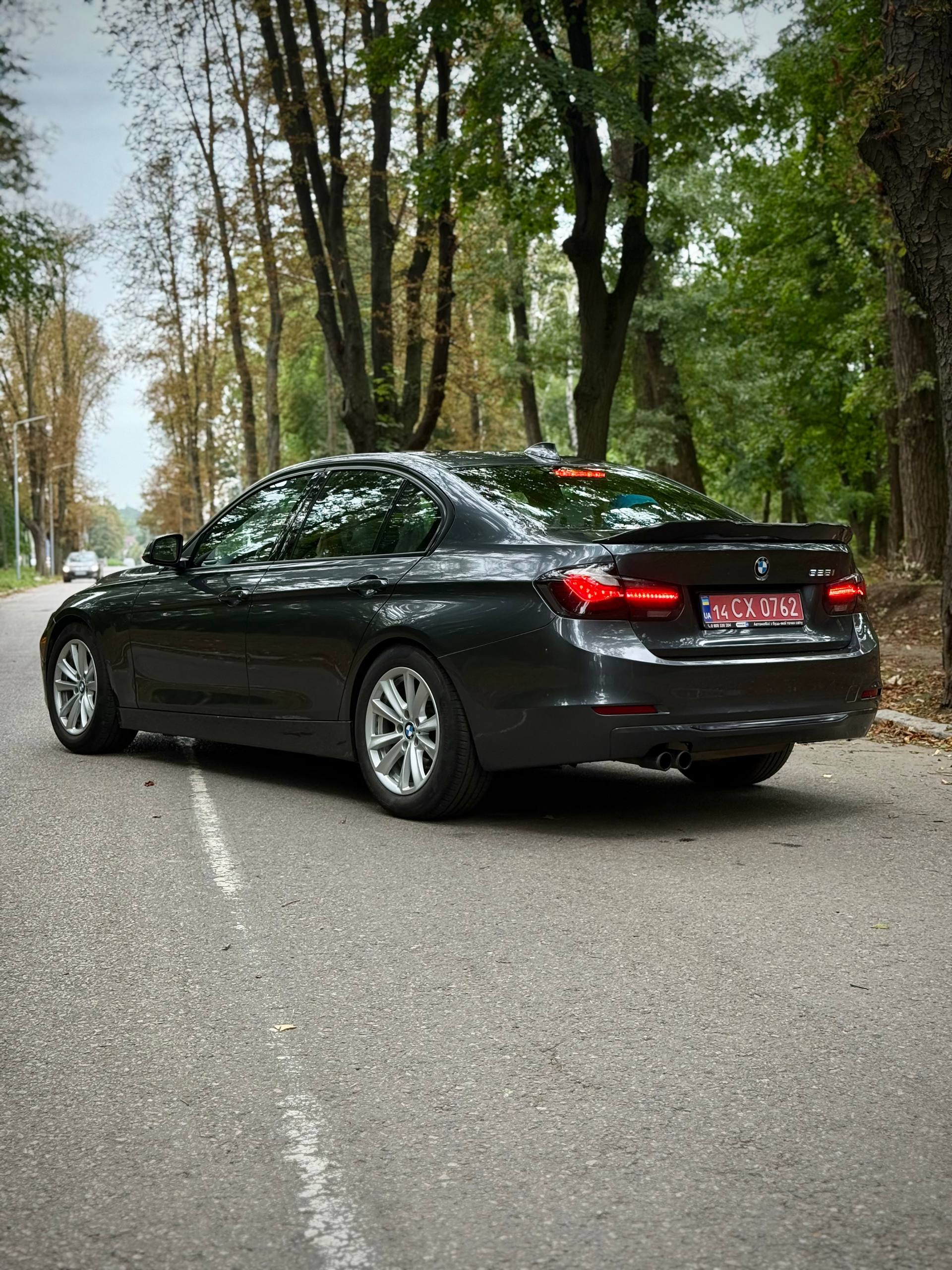 2013 BMW 328i 9