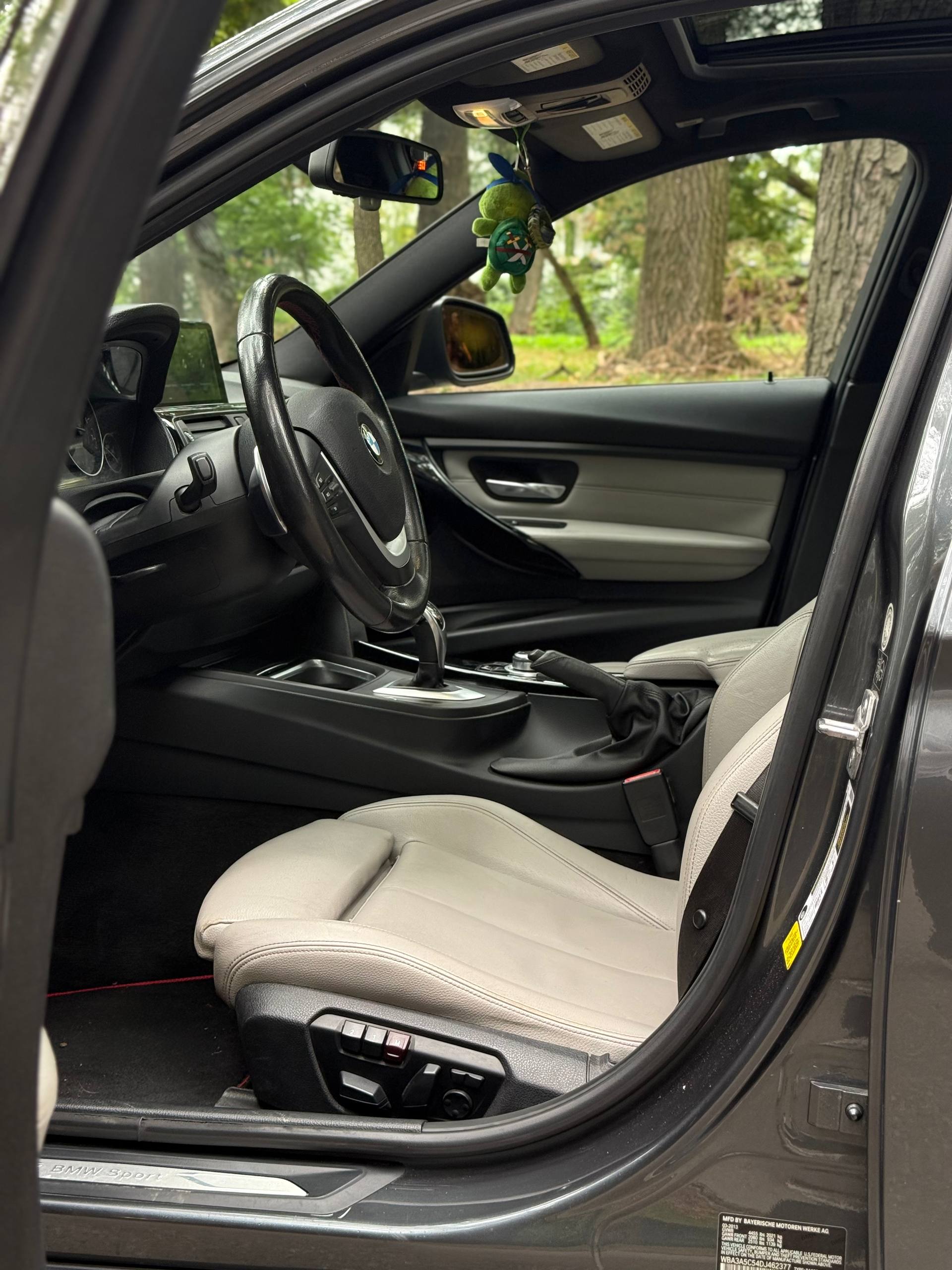 2013 BMW 328i 19