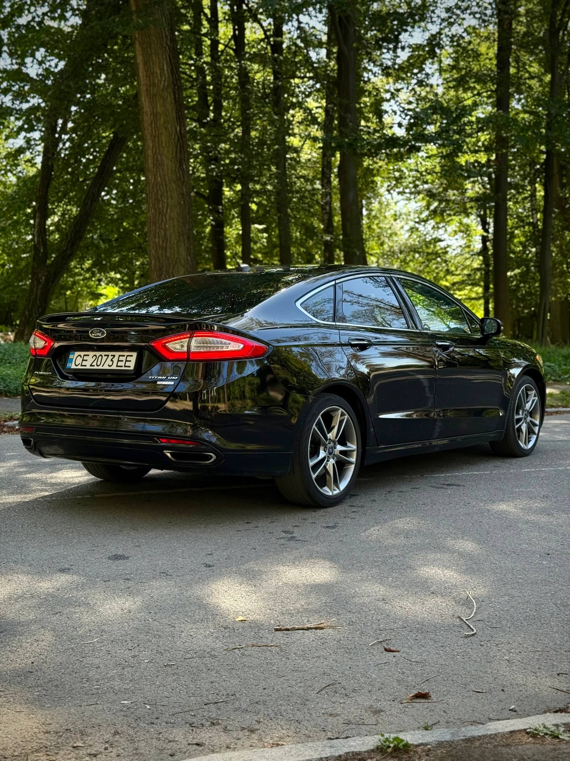 2016 Ford Fusion 10