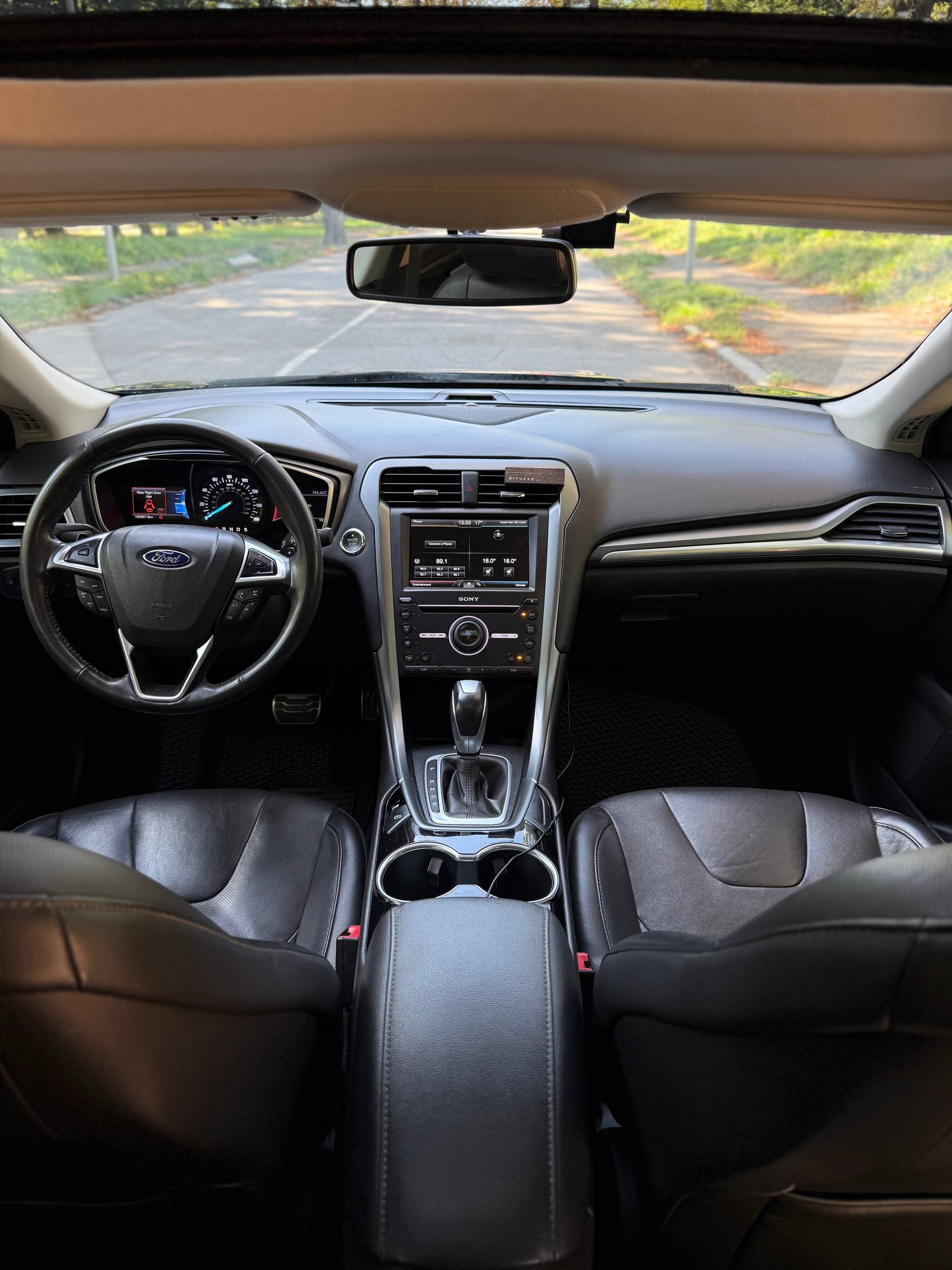 2016 Ford Fusion 14