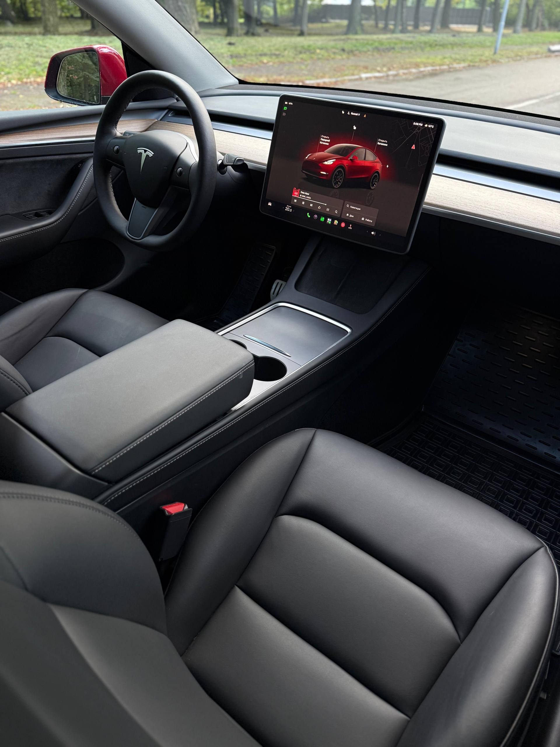 2022 Tesla Model Y 12