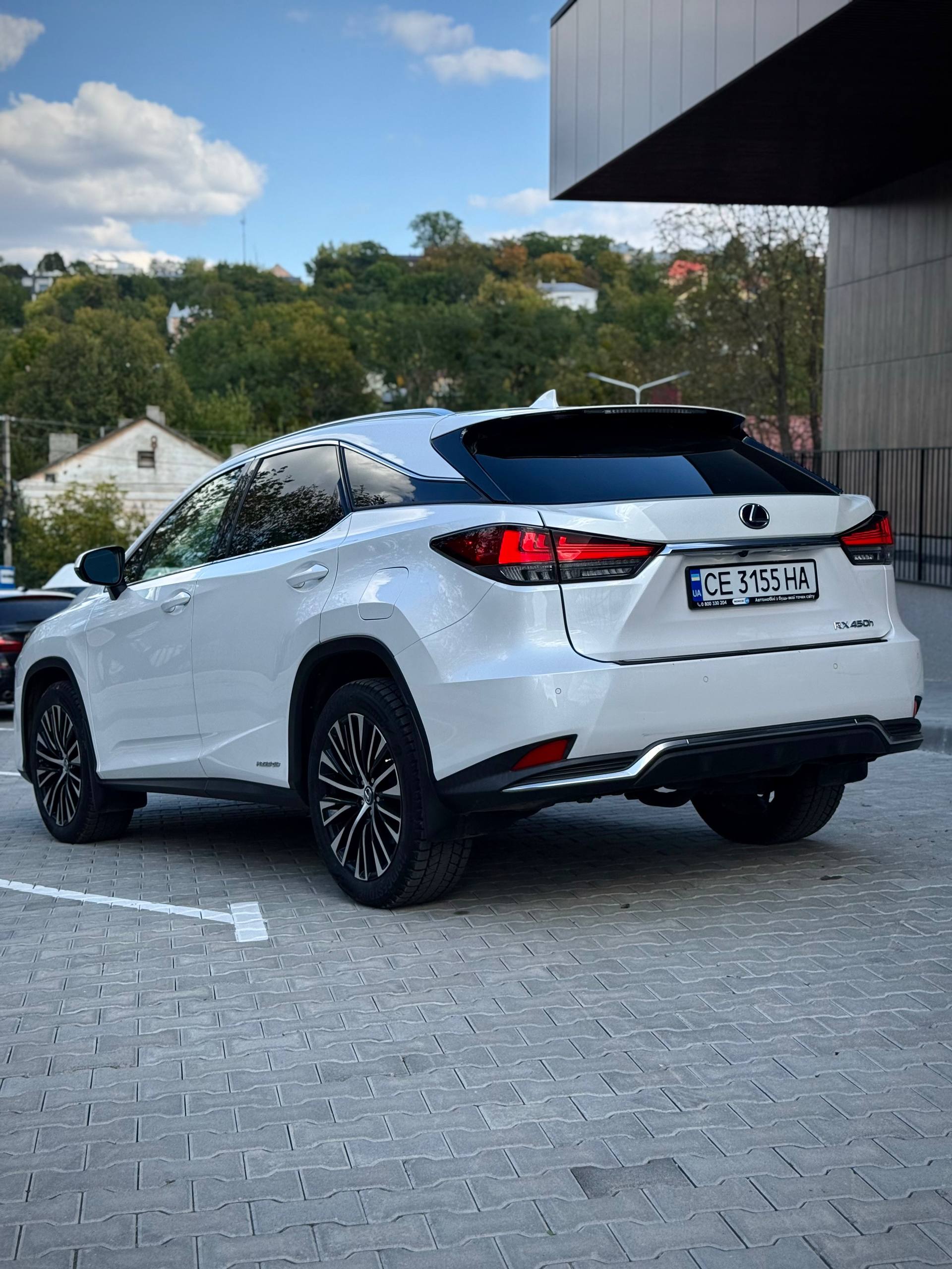 2022 Lexus RX450h 4