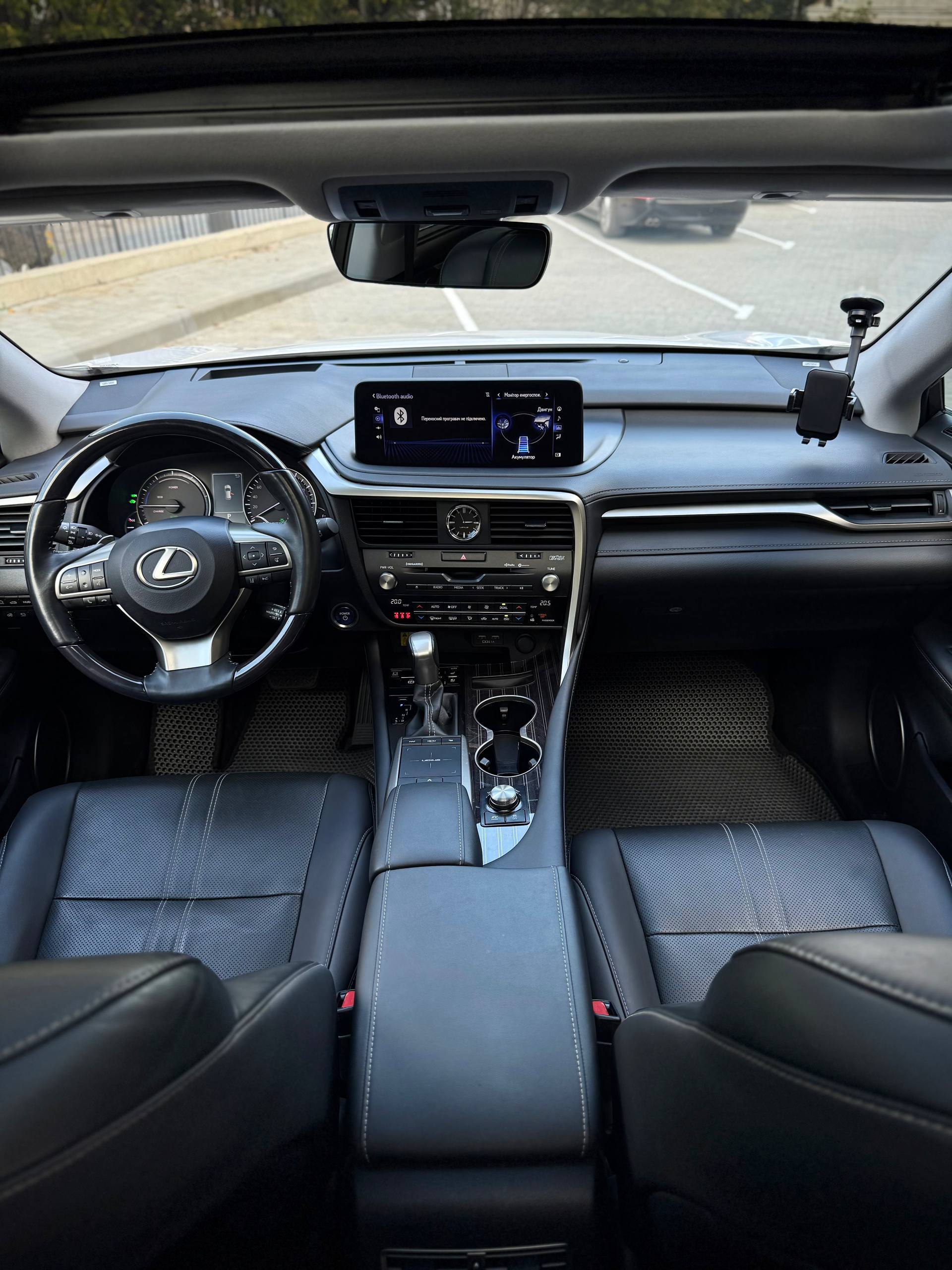 2022 Lexus RX450h 9