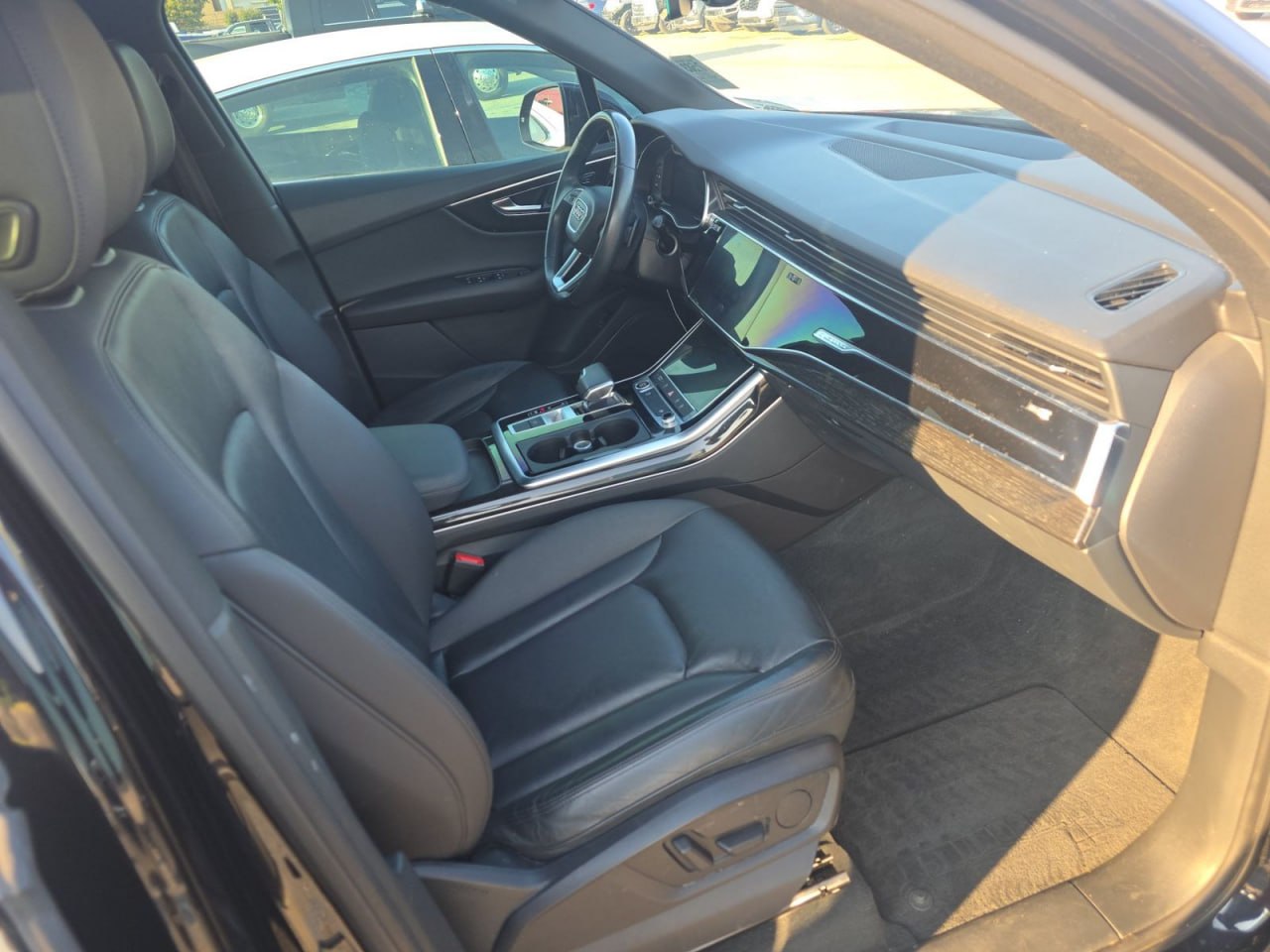 2021 Audi Q7 23