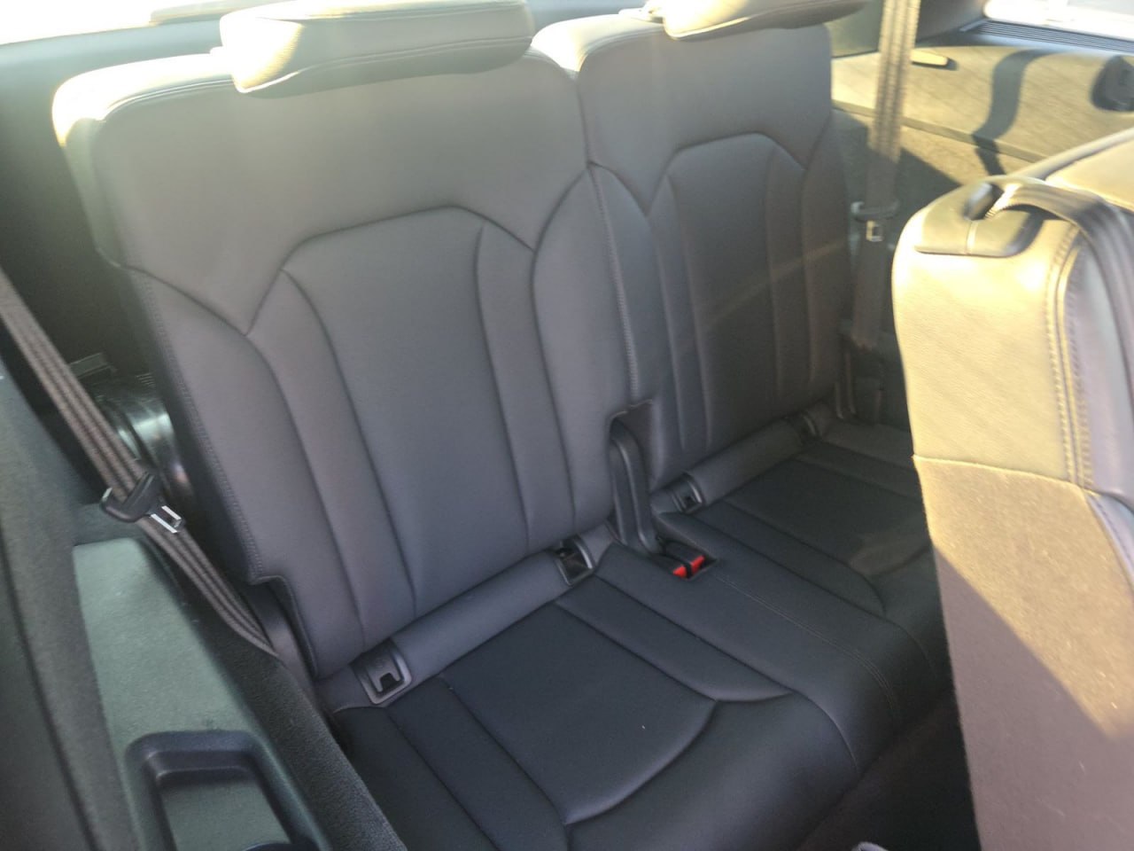 2021 Audi Q7 24