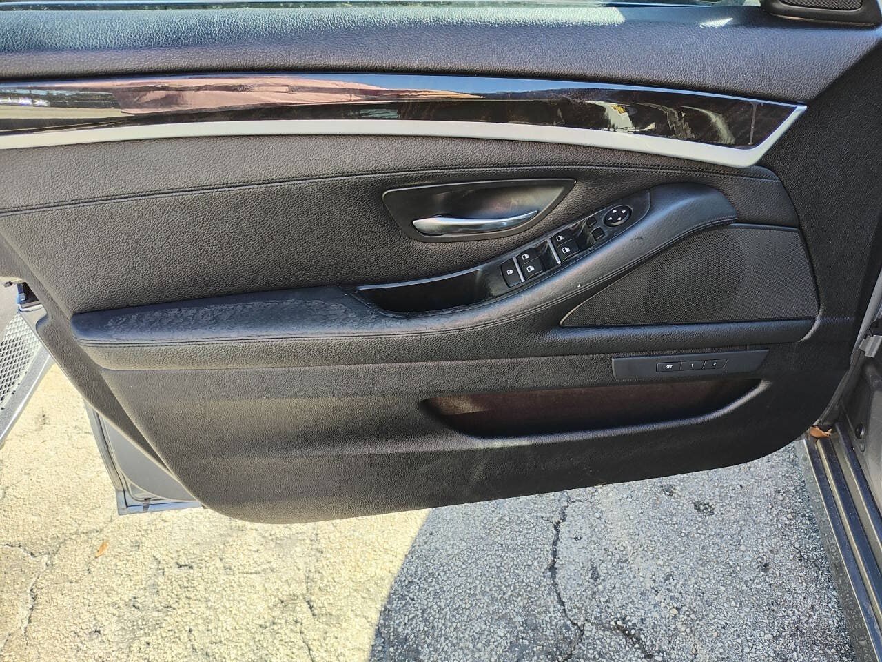 2016 BMW 5 30