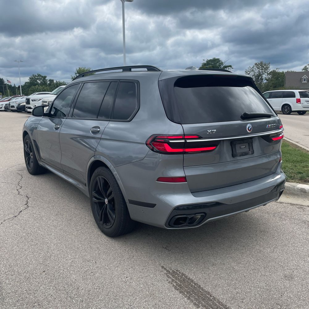2023 BMW X7 6